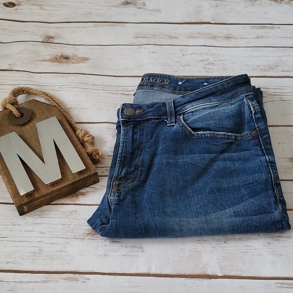 American Eagle Skinny fit Extreme Flex medium wash jeans with 35" inseam